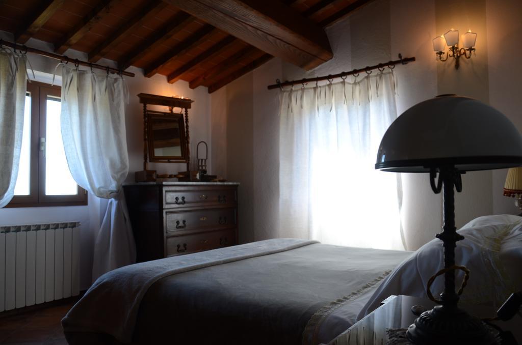 Il Borghetto Di Carra Apartment Talla Bagian luar foto