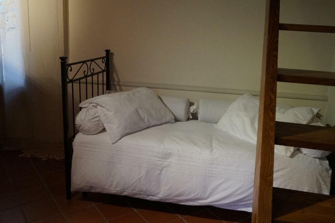 Il Borghetto Di Carra Apartment Talla Bagian luar foto